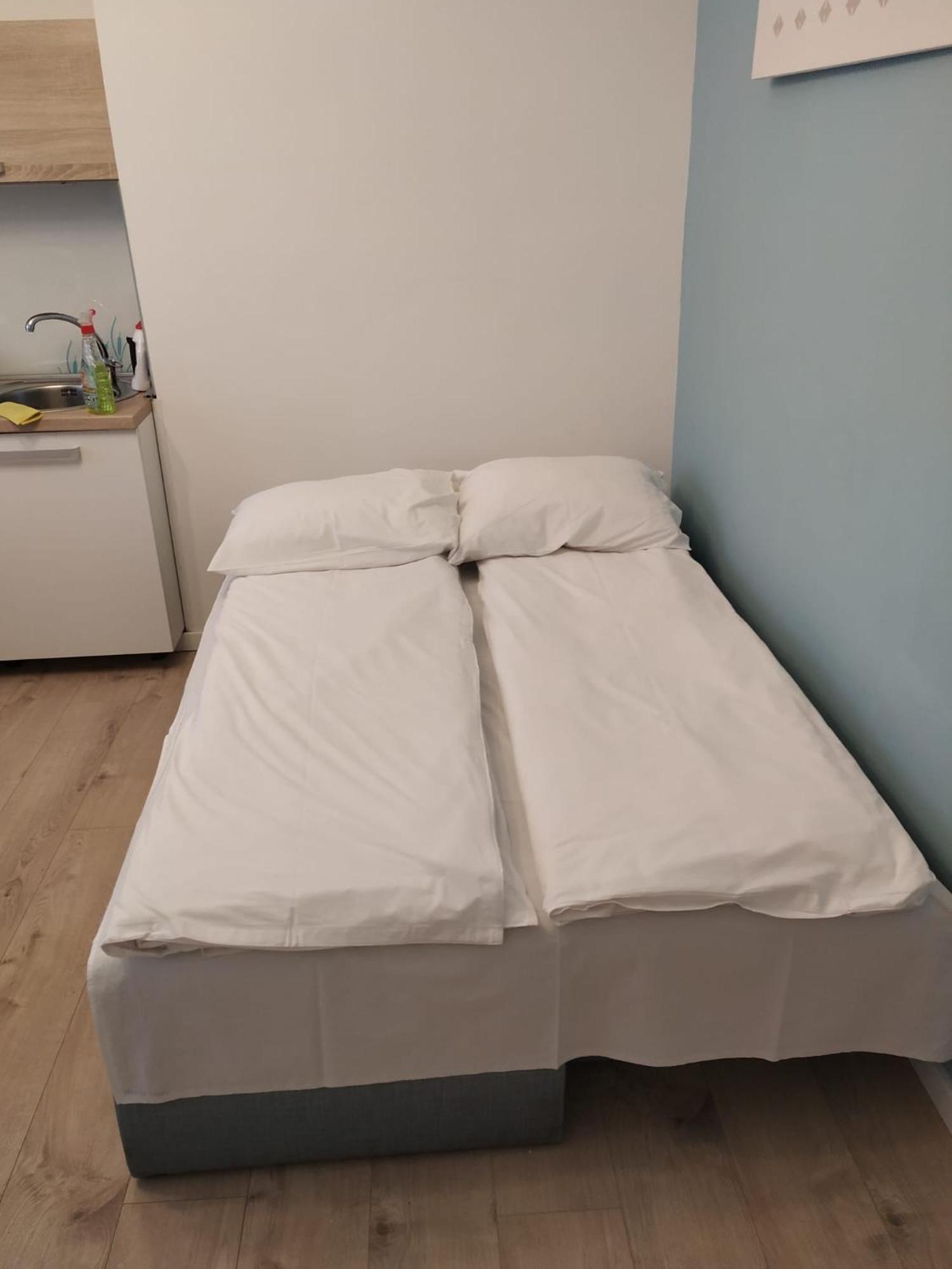 Blue And Rose Cozy - Quiet In The Best Location - Self Check-In - 5Th Floor With Elevator Сараєво Номер фото
